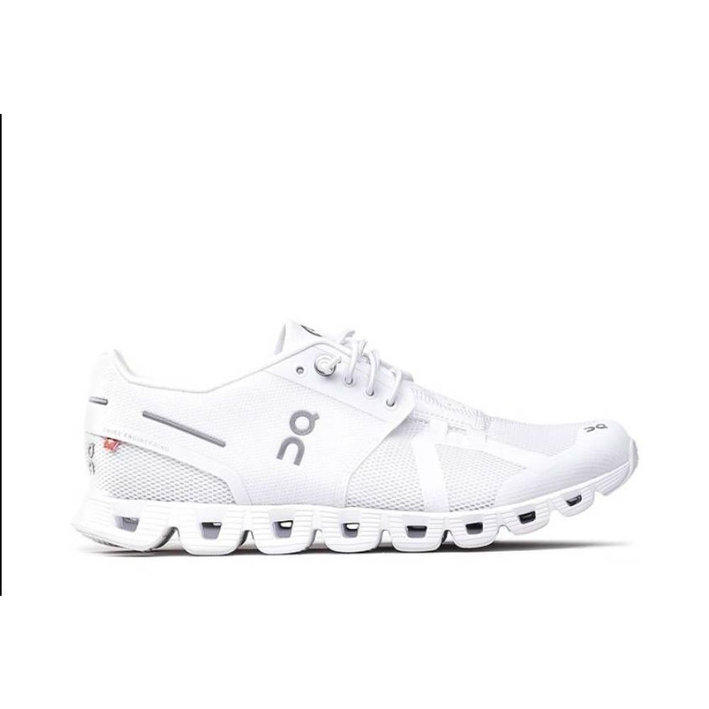 On Running Cloud 5 All White men  Size 10.5 New, box as is. Original box no top